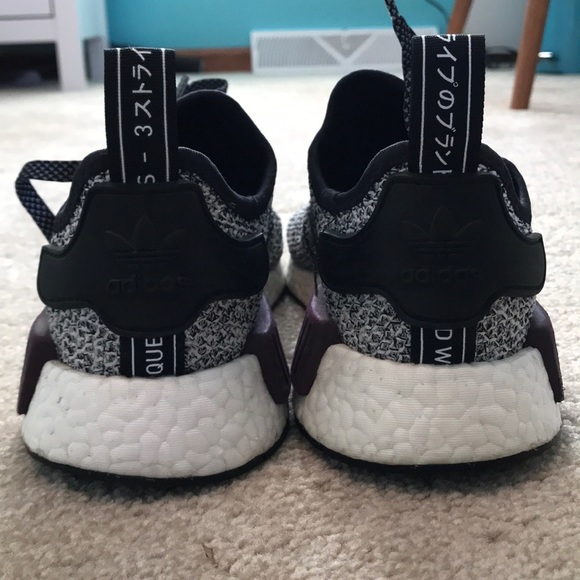 SOLD 💕Adidas NMD R1 - Picture 5 of 8